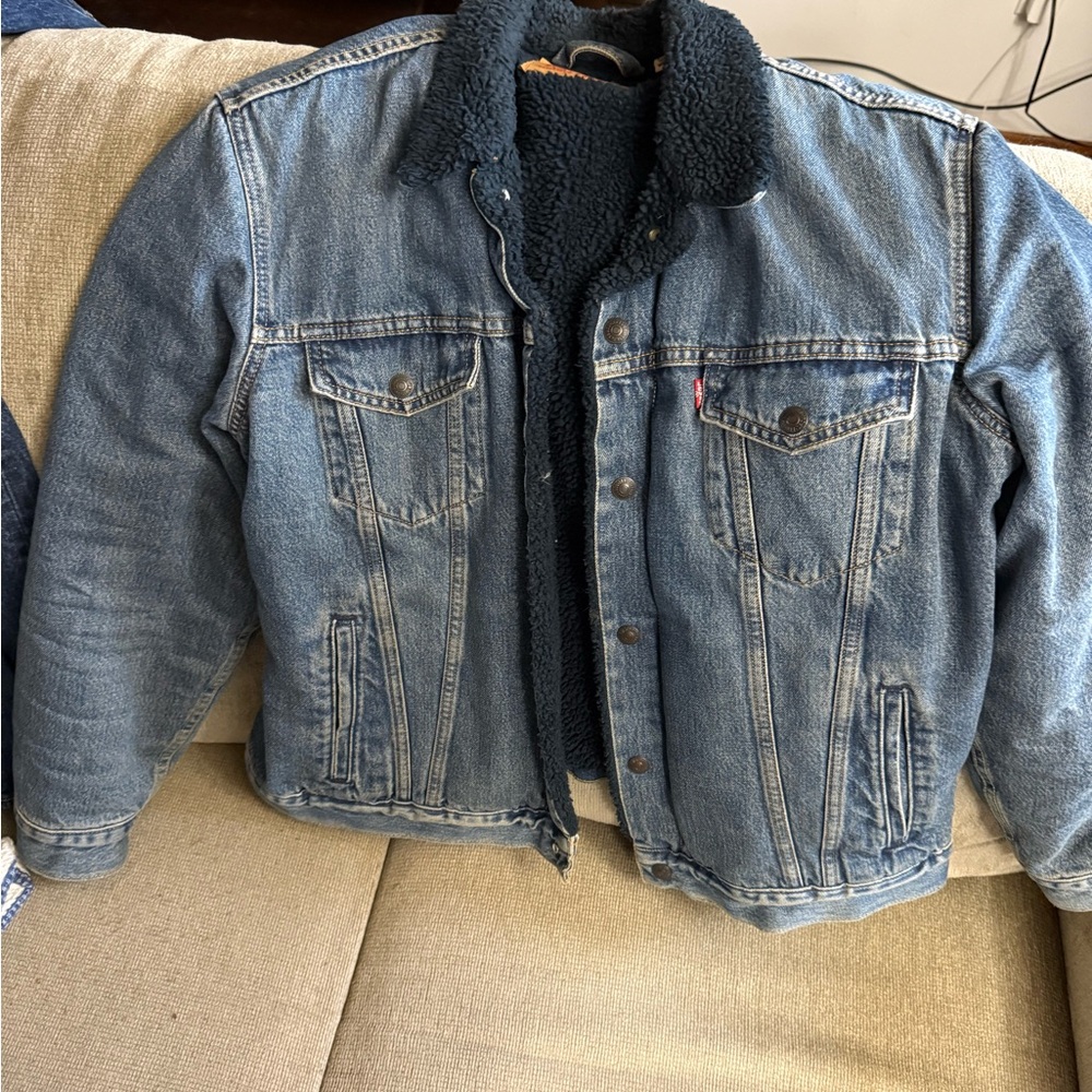 Levi's Classic Blue Denim Jacket with Navy Blue Sherpa Collar & Lining